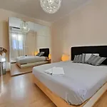 Elegant Apartment Rambla Badal