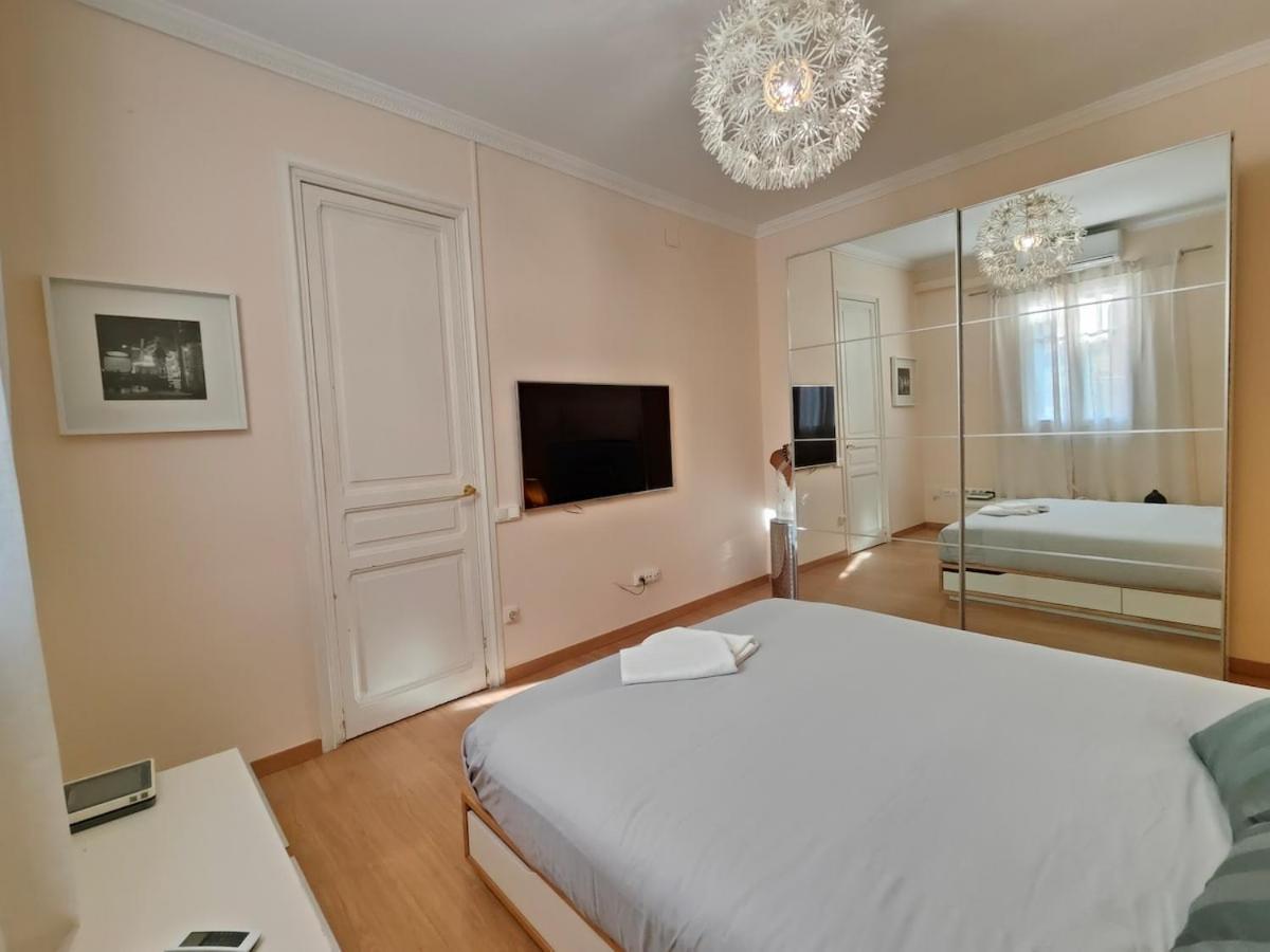Apartment Elegant Rambla Badal *