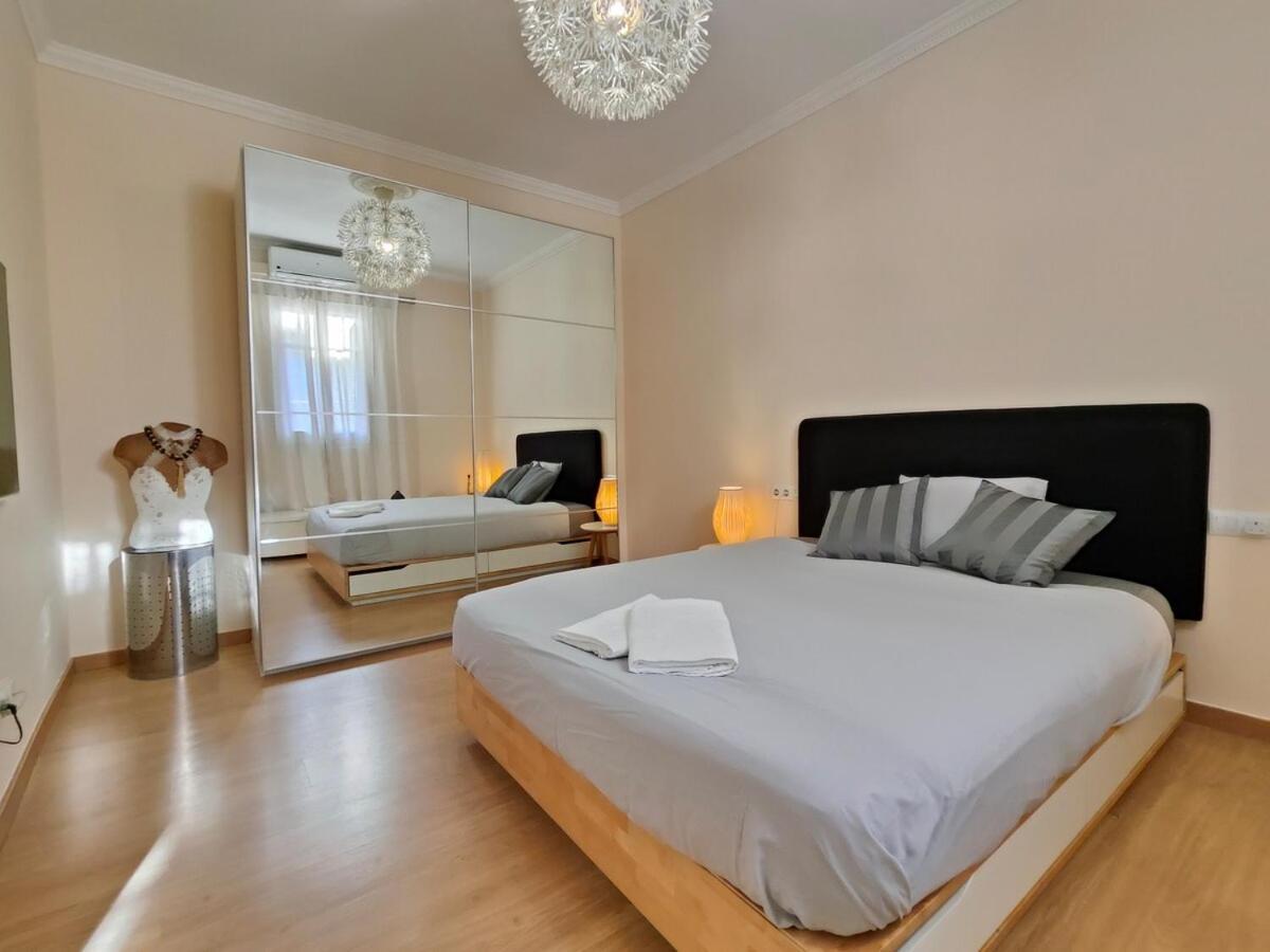 Elegant Rambla Badal Apartment *