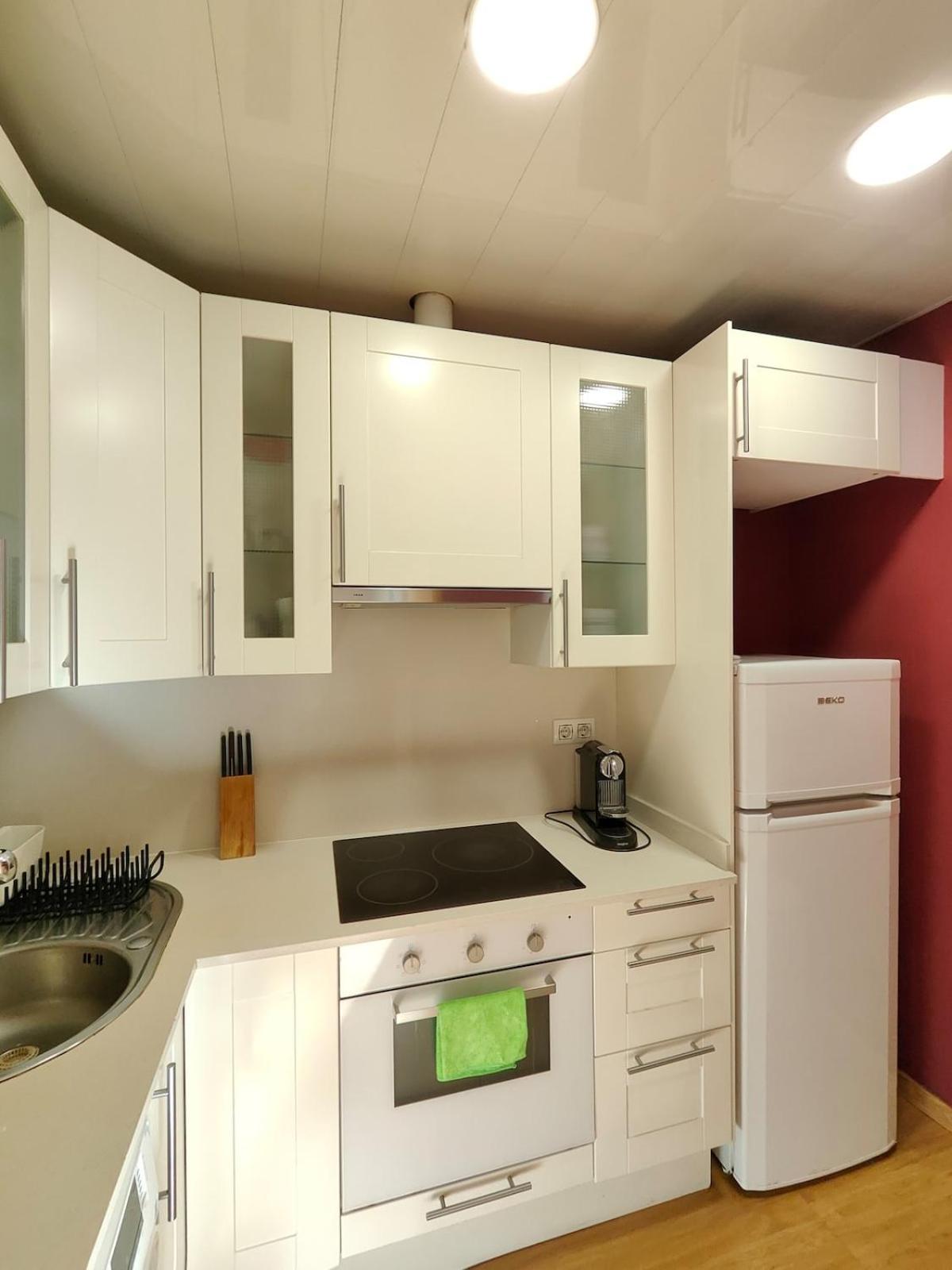 Apartment Elegant Rambla Badal Barcelona